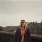 Experienced biology tutor with a Biomedical Sciences degree, offering engaging in-person and online lessons.